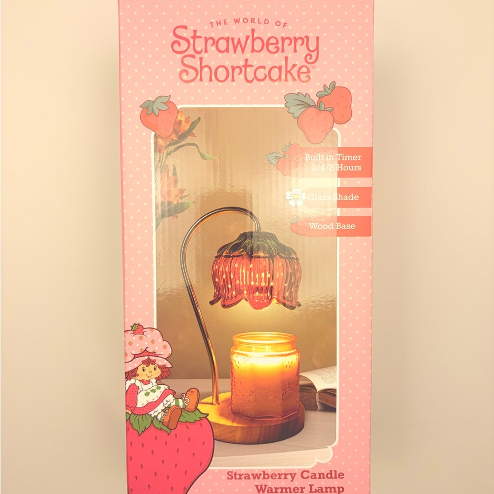 NIB Strawberry Shortcake Candle Warmer Lamp *Viral*